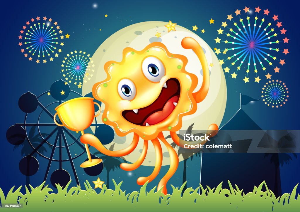Monstruo del carnaval feliz sosteniendo un trofeo - arte vectorial de Amarillo - Color libre de derechos