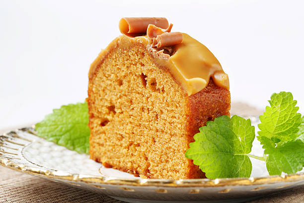istock Slice of gingerbread cake 187203262
