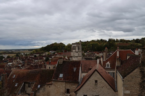 Vue sur la ville de Tonnerre en Bourgogne