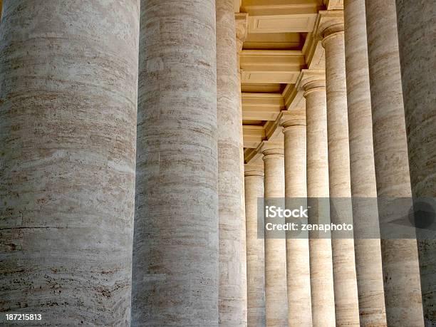 Colonnades 성 베드로 스퀘어 로마 건축에 대한 스톡 사진 및 기타 이미지 - 건축, 관광, 교황