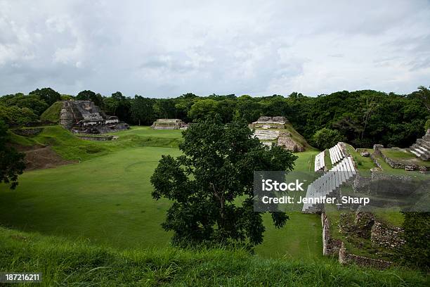 Maya Ruinas De Altun Ha En Belice Foto de stock y más banco de imágenes de 2012 - 2012, Aire libre, Altun Ha