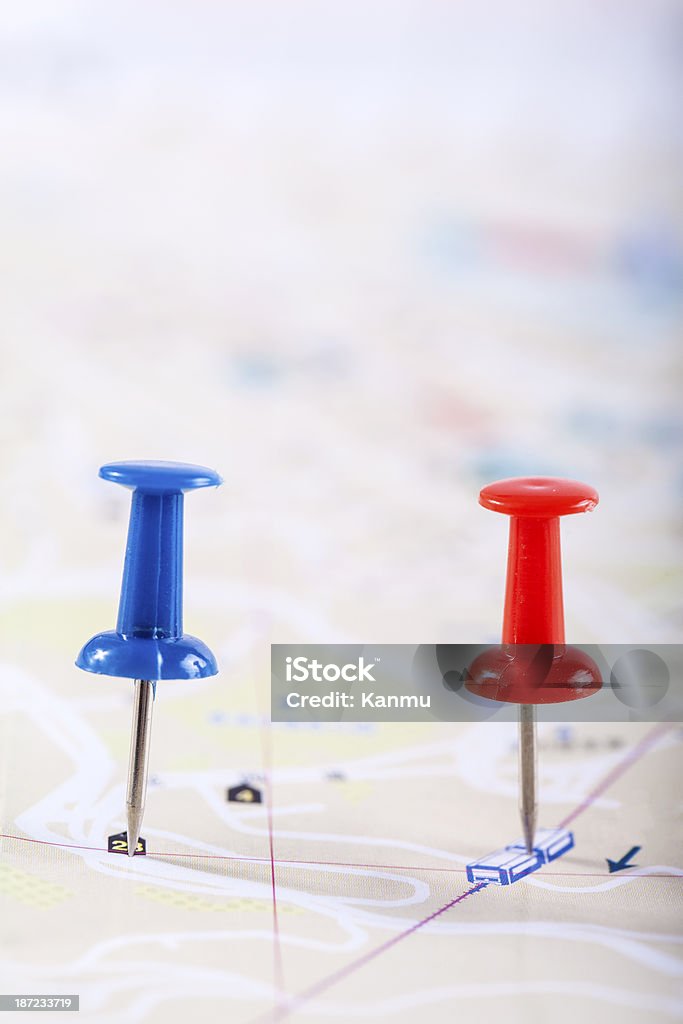 Pins auf der Karte - Lizenzfrei Karte - Navigationsinstrument Stock-Foto