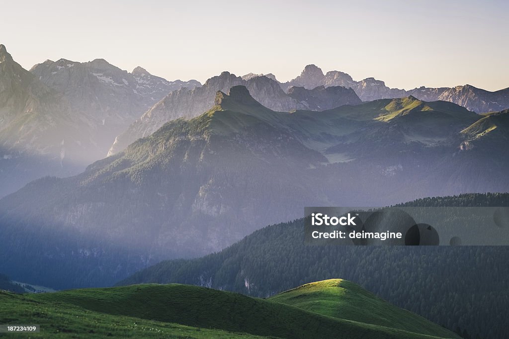 Dolomity, Trentino-Alto Adige, Włochy - Zbiór zdjęć royalty-free (Alpy)