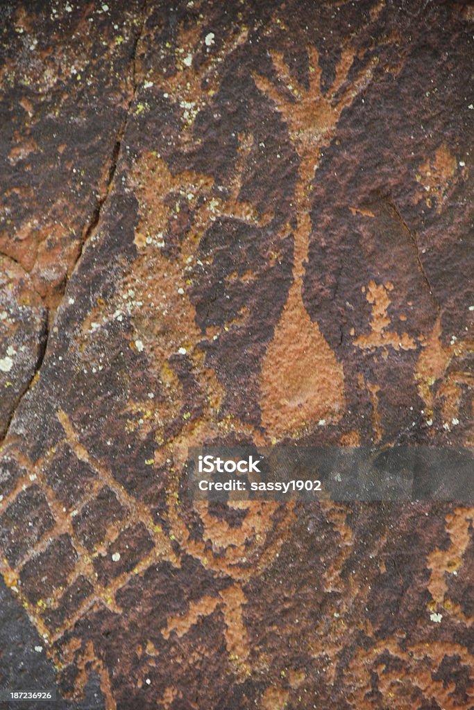 Petroglyph Kalendarz słoneczny starożytne Rysunki - Zbiór zdjęć royalty-free (Akwaforta)