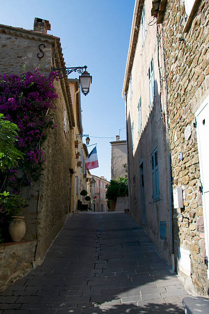 istock Street of Gassin 187242157