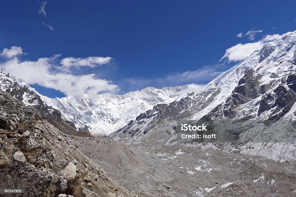 Kanchenjunga.  Everest circuito.  O Nepal motivos - Foto de stock de Alto - Descrição Geral royalty-free