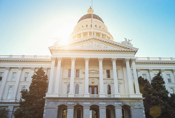 istock Sacramento capital building - California 187248799