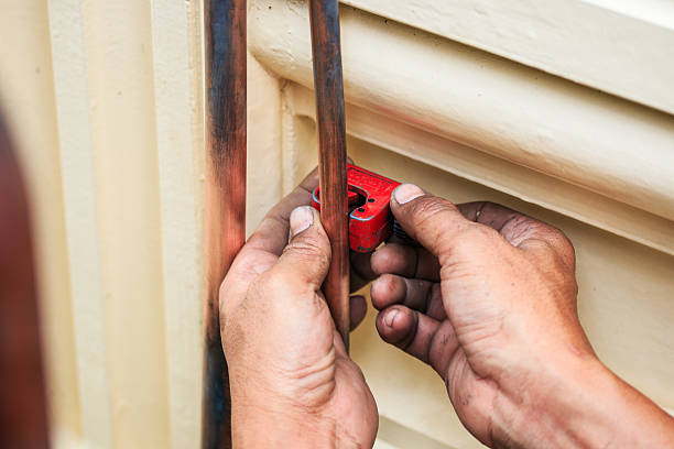 istock Air conditioner repairman cut the copper pipe 187250712