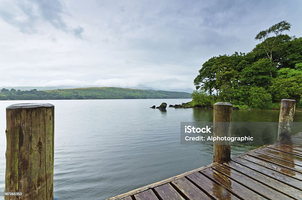 Мол на Coniston Вода - Стоковые фото Coniston Water роялти-фри