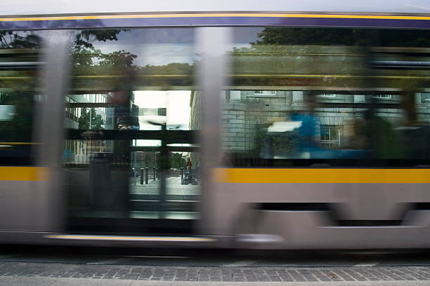 trasporto pubblici - republic of ireland dublin ireland bus city foto e immagini stock