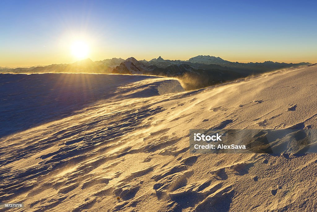 Golden hora en Mont Blanc - Foto de stock de Aire libre libre de derechos
