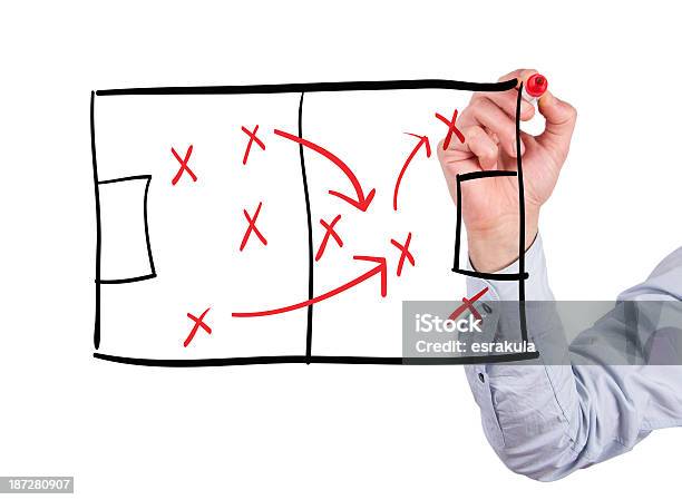 Plano De Estratégia De Desenho Técnico De Futebol - Fotografias de stock e mais imagens de Estratégia - Estratégia, Estratégia de negócio, Fotografia - Imagem