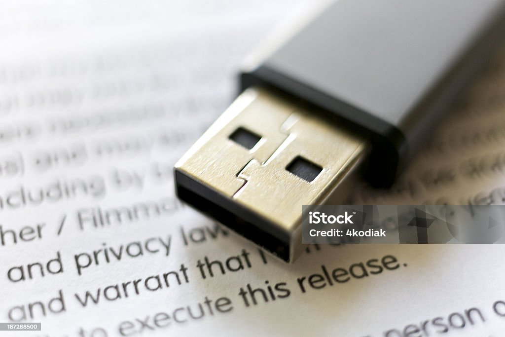 USB ドライブ - USBスティックのロイヤリティフリーストックフォト