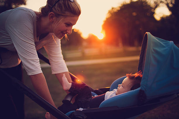 istock Mother and a baby 187296178