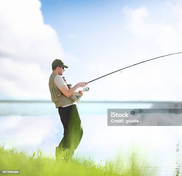 Mosca Pesca - Fotografias de stock e mais imagens de 30-39 Anos - 30-39 Anos, Adulto, Adulto de idade mediana