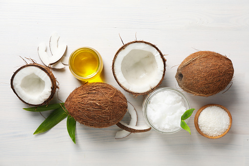 Product for beauty procedures, skin and body care - coconut oil