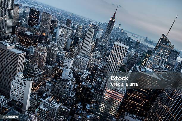 Foto de Nova York e mais fotos de stock de Acima - Acima, Arranha-céu, Centro de Manhattan