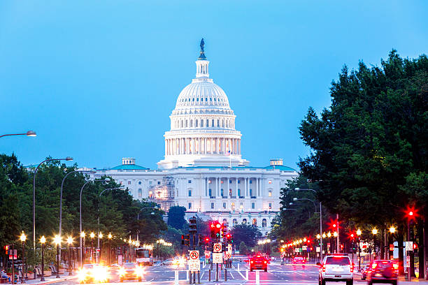 istock Capitol Building with Car Traffic Foreground 187305412