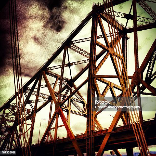 Puente Viejo Foto de stock y más banco de imágenes de Acero - Acero, Arquitectura, Cable de acero