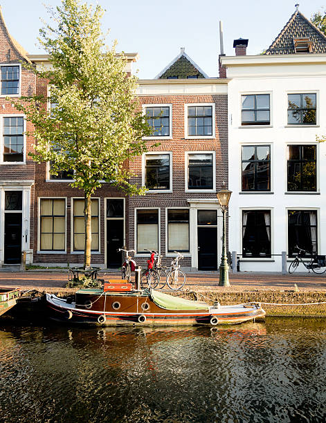 istock canal in Leiden The Netherlands 187309220