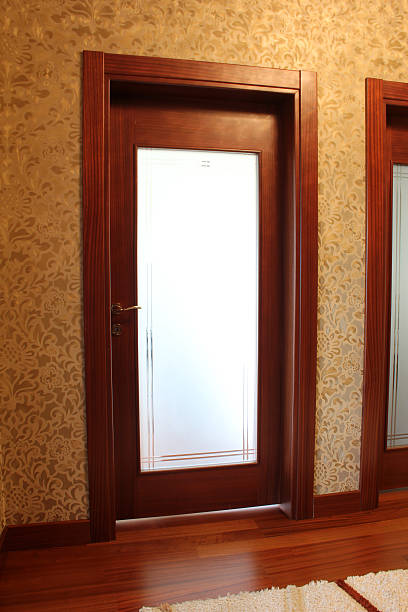istock Wood door 187310173