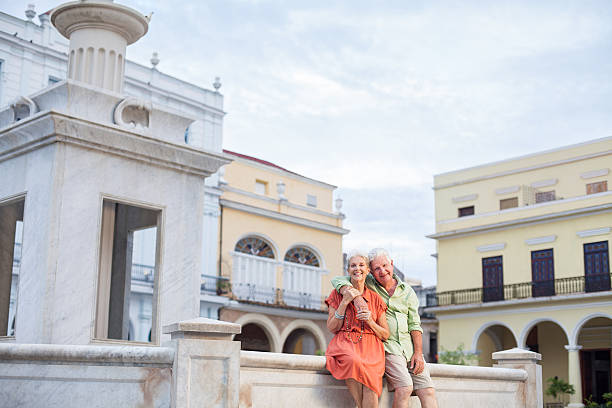 istock Senior couple on vacations 187312171