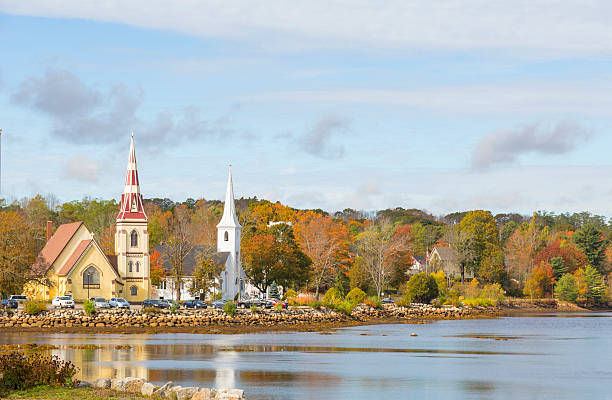 mahone bay, nuova scozia, canada, tre chiese - mahone bay foto e immagini stock