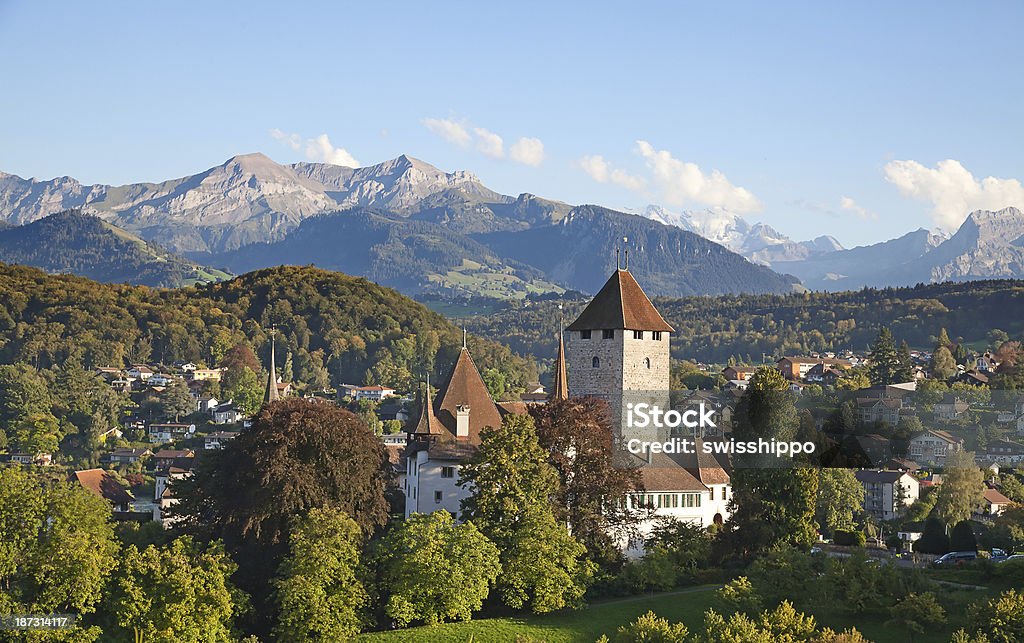 Spiez Castelo - Royalty-free Alpes Europeus Foto de stock