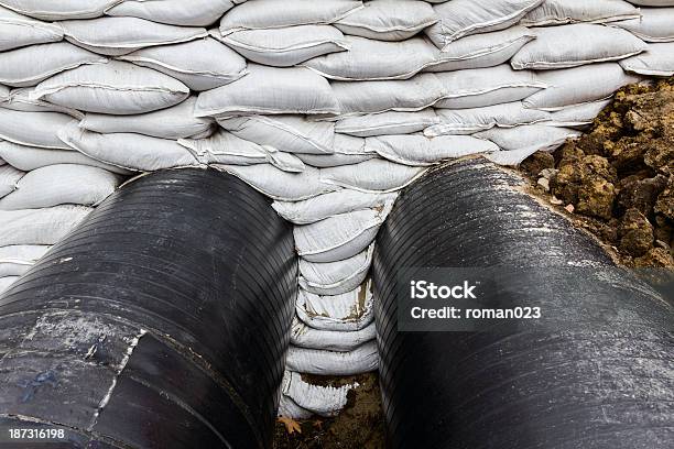 Foto de Canal De Baixo Da Estrada e mais fotos de stock de Amontoamento - Amontoamento, Arquitetura, Avac