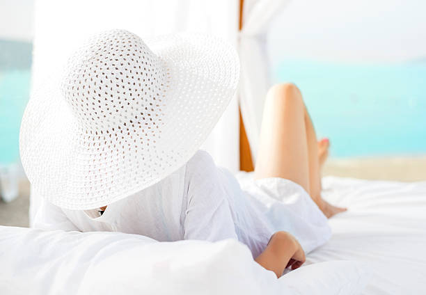 istock Enjoying on the blue sea 187321423