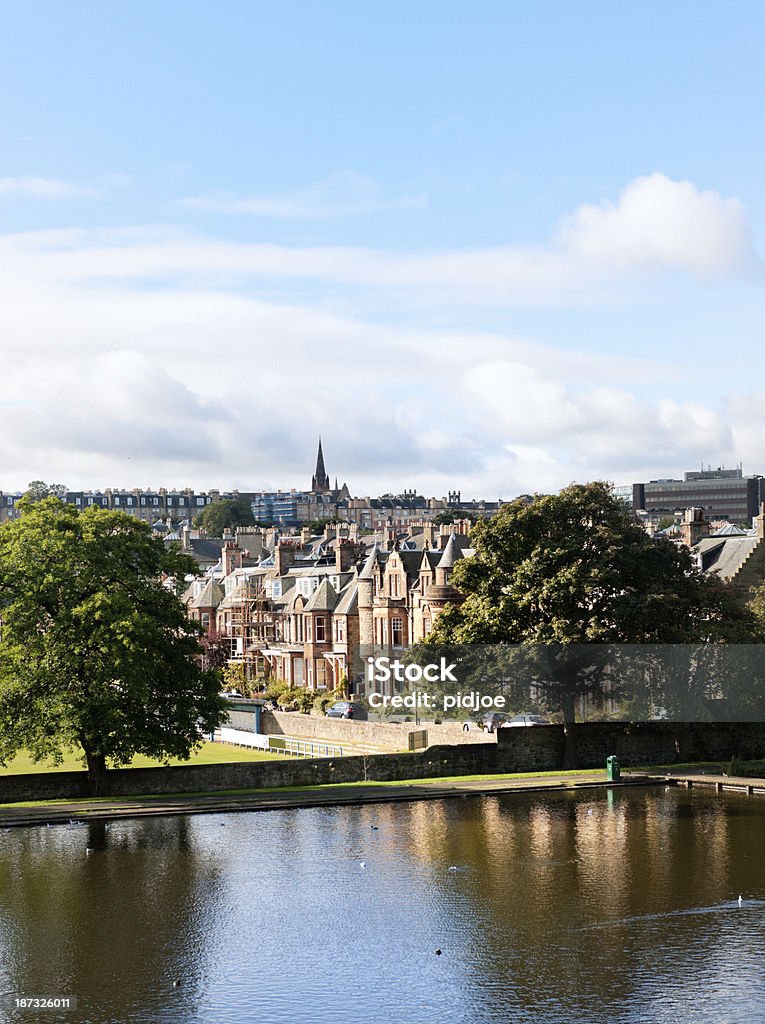 skyline della città nuova di Edimburgo - Foto stock royalty-free di Parco pubblico