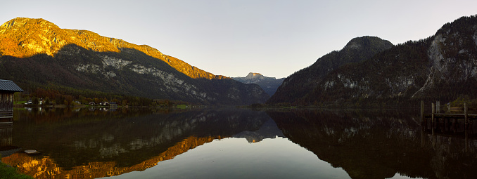 Hallstatt lake at sunny day. Autumn time, Salzkammergut region, Austria.