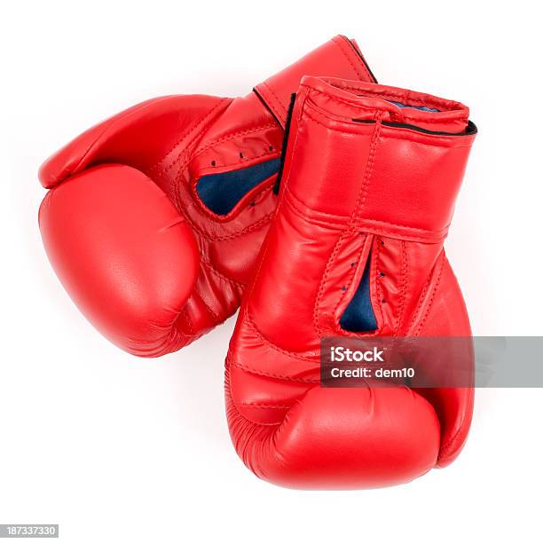 Boxing Gloves — стоковые фотографии и другие картинки Без людей - Без людей, Белый фон, Боксёрская перчатка