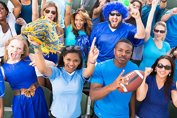 istock Sports Fans Cheering 187339831