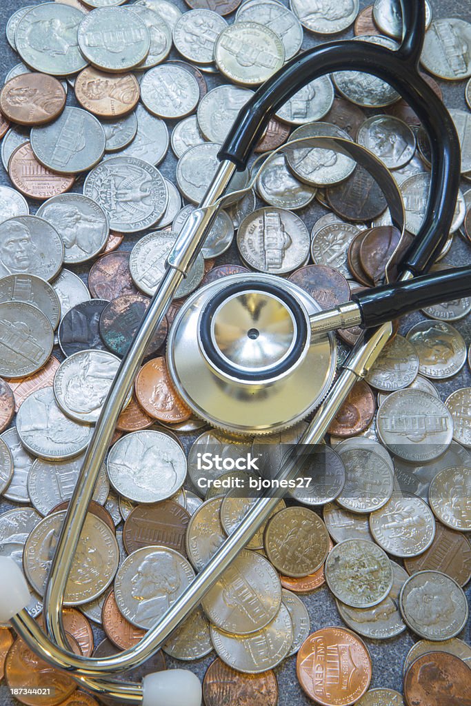Geld und Medizin - Lizenzfrei Amerikanische Währung Stock-Foto