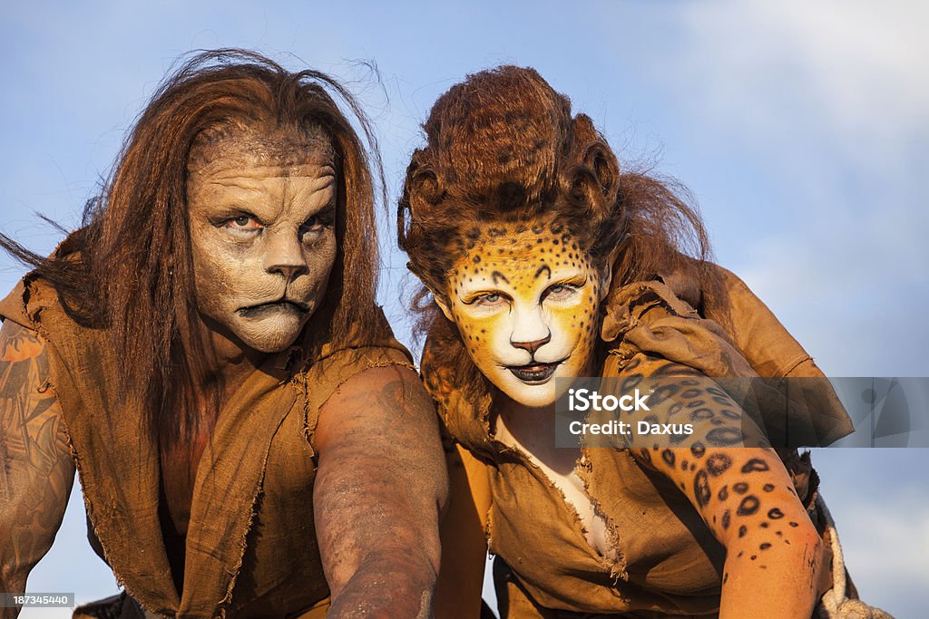 Гепардовый и лев человек - Стоковые фото Косплей роялти-фри
