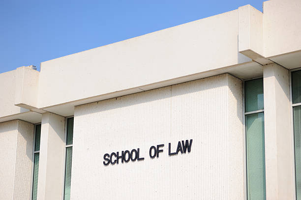 istock School of law 187346305