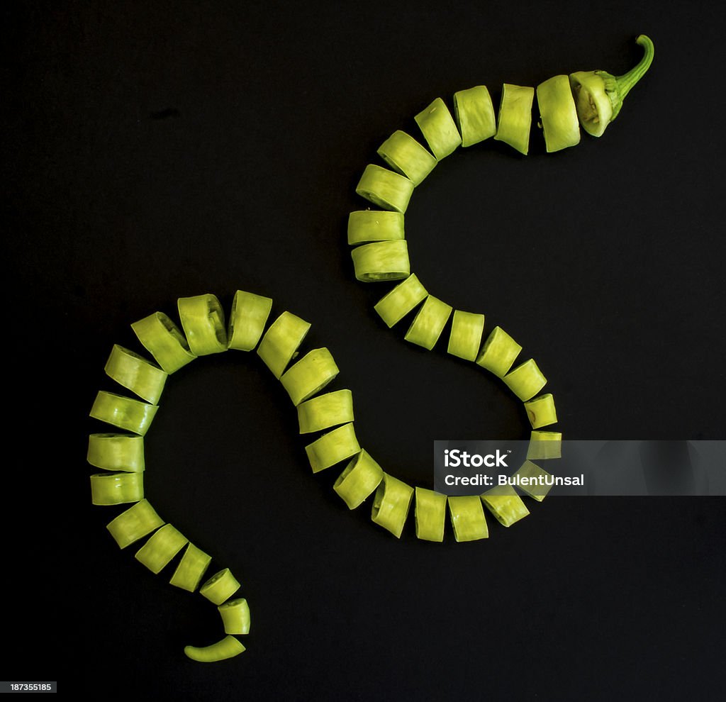 Serpente verde chili peppers - Foto stock royalty-free di Acido ascorbico