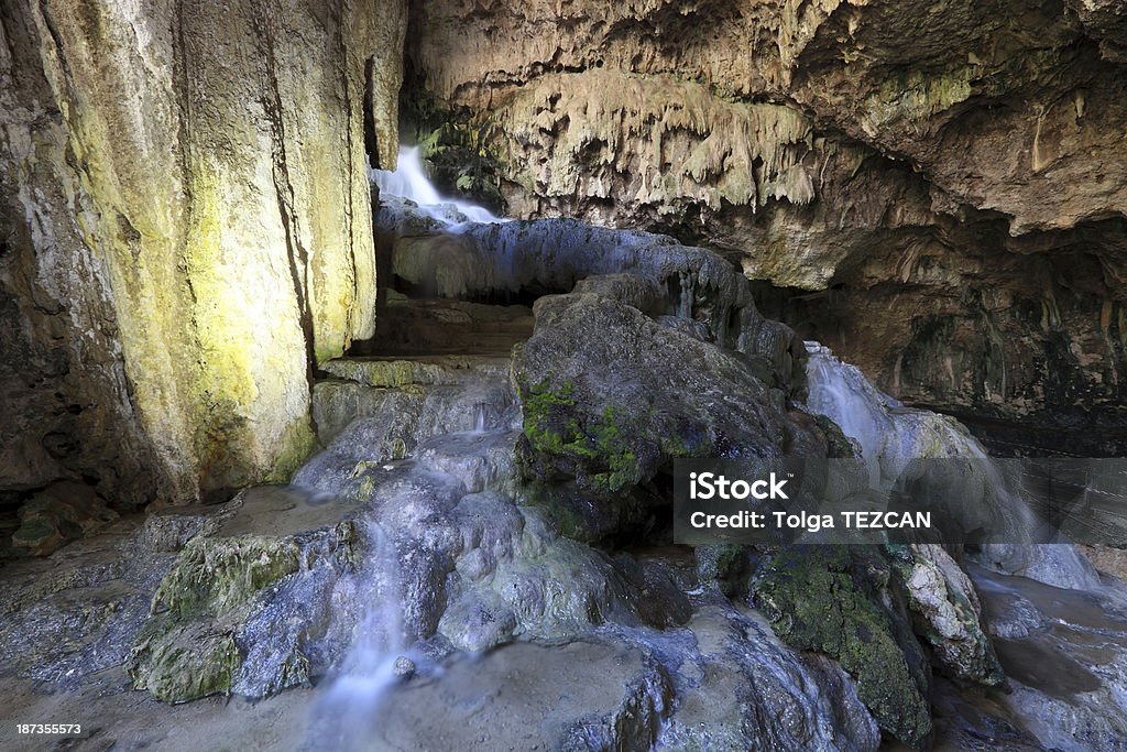 Kaklik caverna - Foto de stock de Anatólia royalty-free