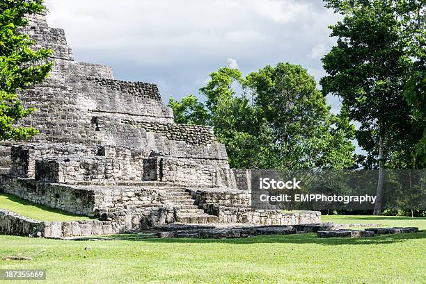 Foto de Ruínas Maias Chacchoben e mais fotos de stock de Costa Maya - Costa Maya, Maya, Ruína antiga