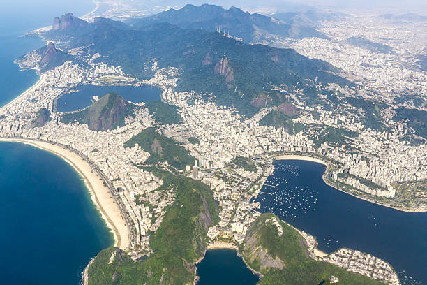 widok z lotu ptaka na rio de janeiro - brazil lagoa water sea zdjęcia i obrazy z banku zdjęć