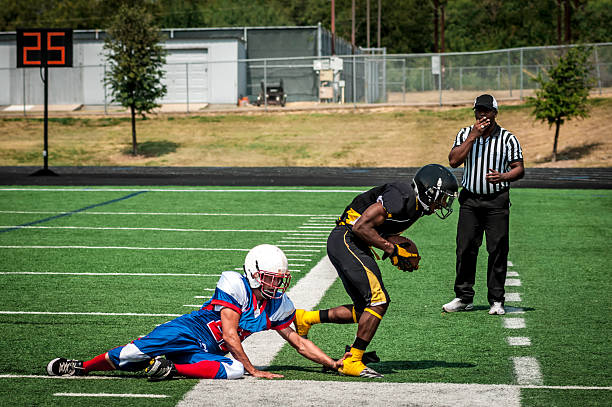 istock Football play in progress - XVII 187359636