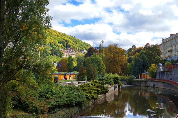 istock Autumn park in Karlsbad (Karlovy Vary) 187366229