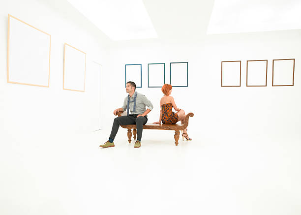 istock friends visiting an art exhibition 187368510