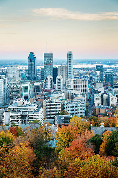 istock Autumn Cityscape Montreal Canada 187376469
