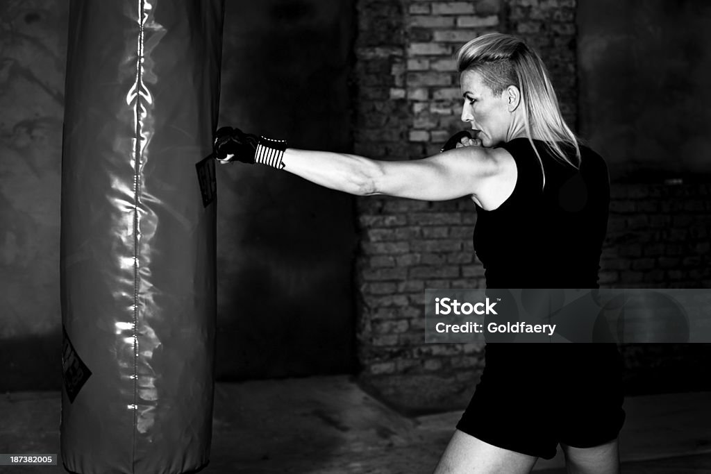 Entrepôt de boxe - Photo de A l'abandon libre de droits