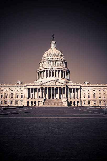 edificio del capitolio - capitol hill voting dome state capitol building fotografías e imágenes de stock