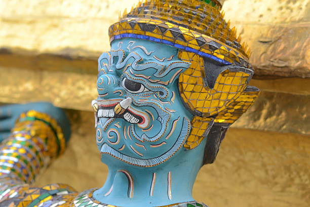 istock giant Statue in Wat Phra Kaew 187386391