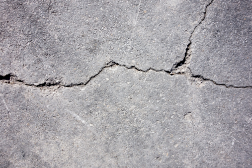 Concrete crack.