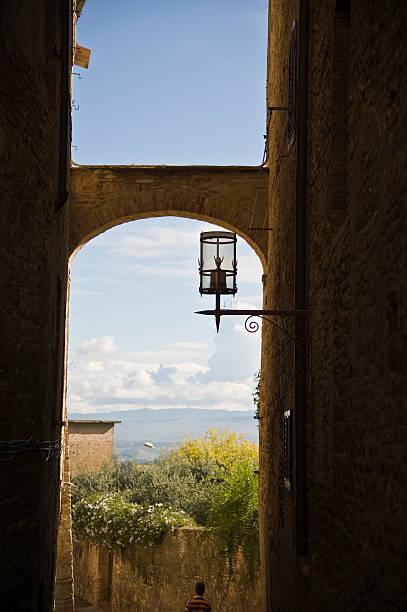 san gimignano - sehenwürdigkeit fotografías e imágenes de stock